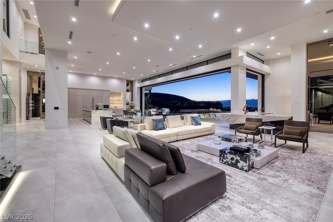 19 Boulderback Drive Henderson NV 89012