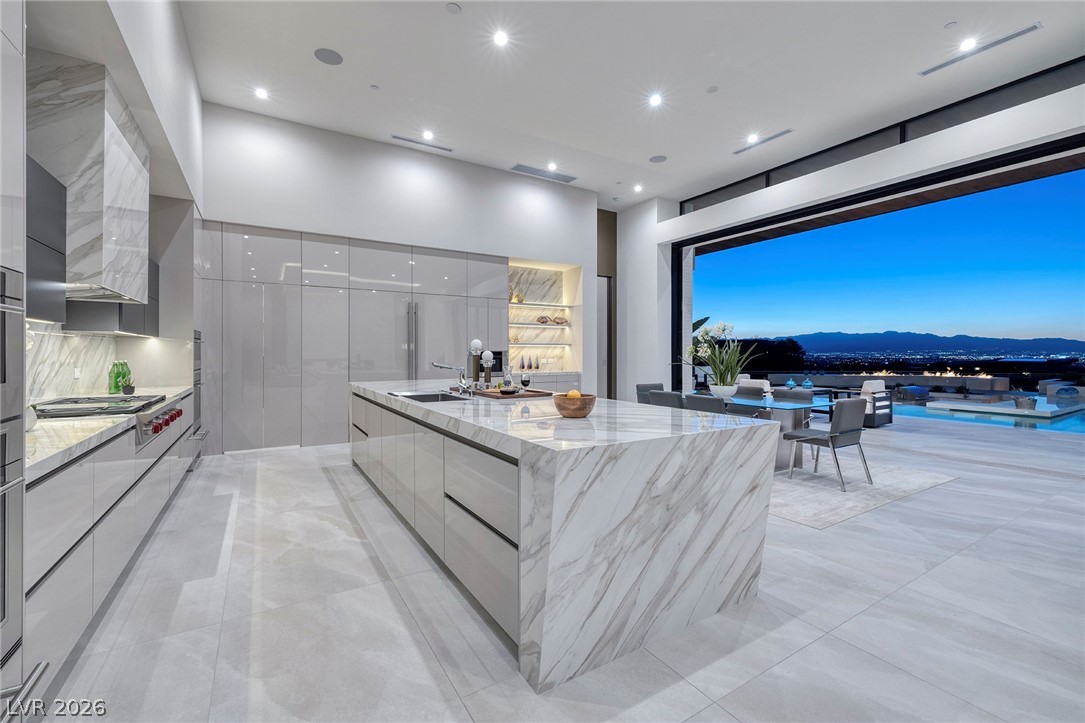 19 Boulderback Drive Henderson NV 89012