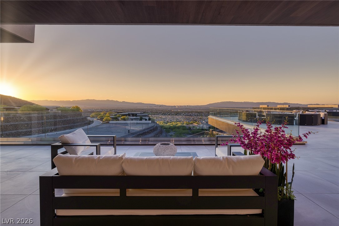 19 Boulderback Drive Henderson NV 89012