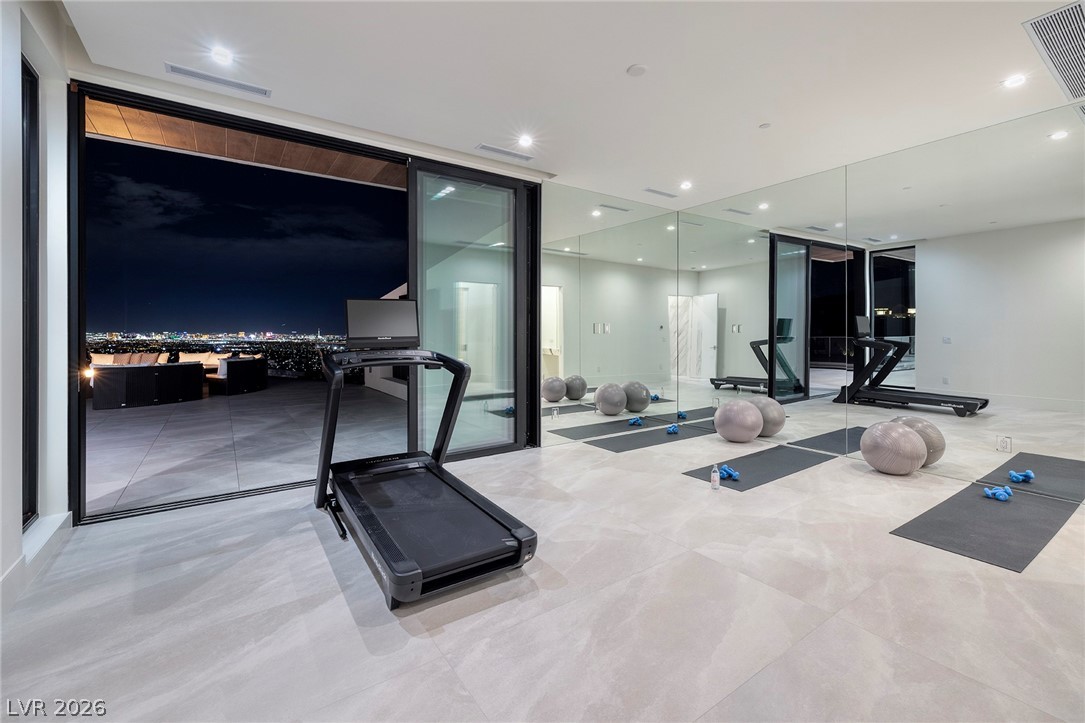19 Boulderback Drive Henderson NV 89012
