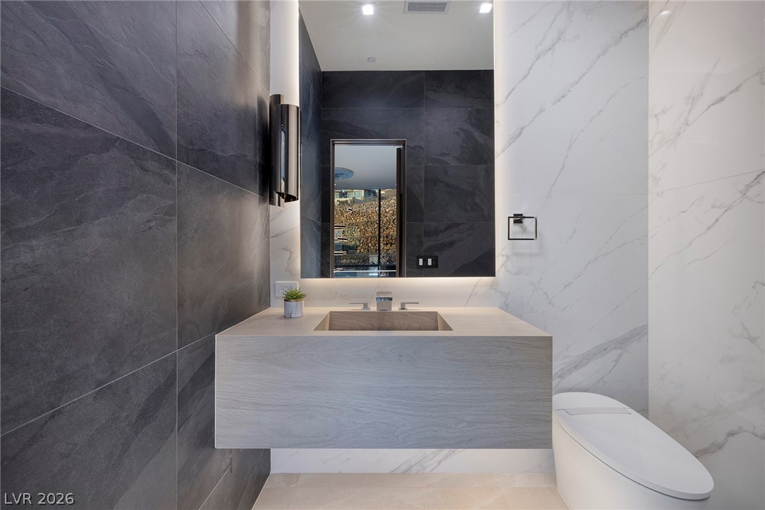 19 Boulderback Drive Henderson NV 89012