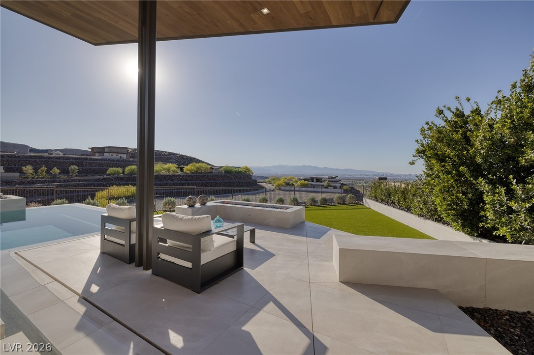 19 Boulderback Drive Henderson NV 89012