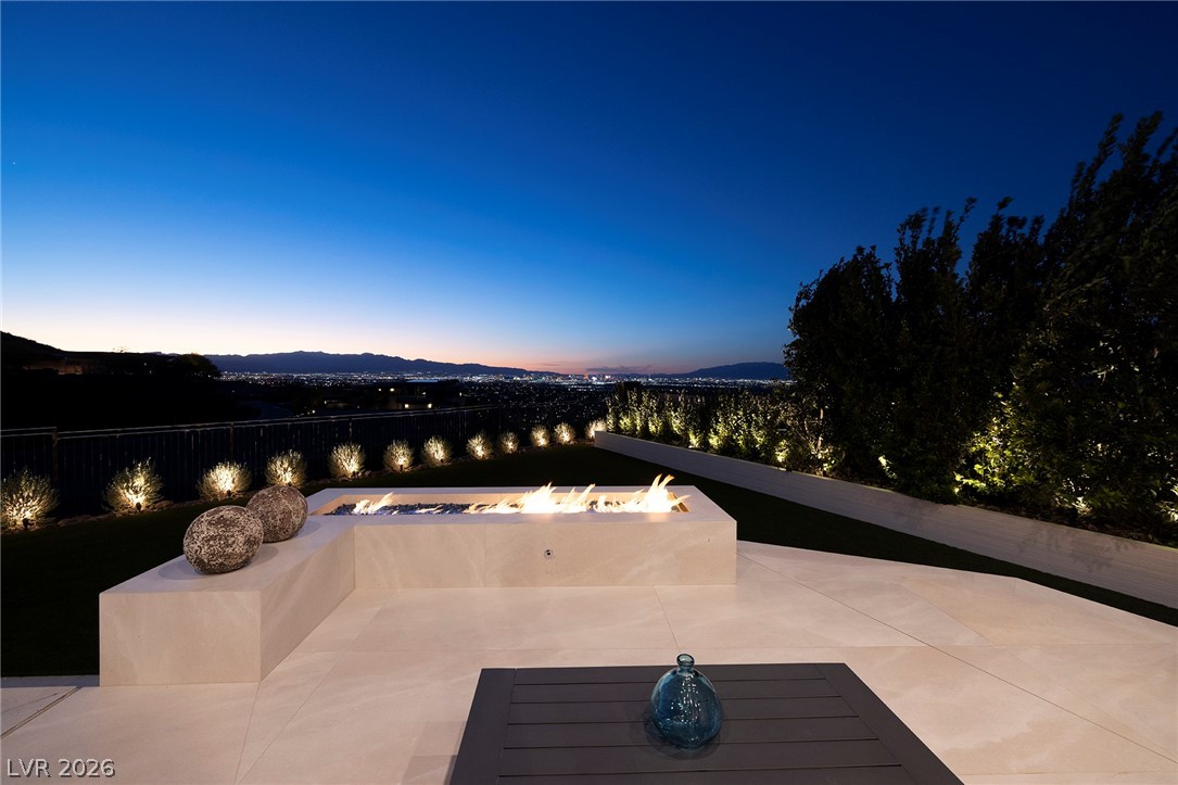 19 Boulderback Drive Henderson NV 89012