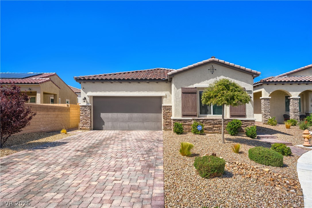 8239 Desert Madera Street Las Vegas NV 89166
