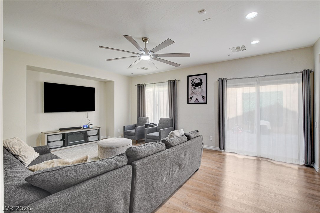 2672 Strichen Avenue Henderson NV 89044