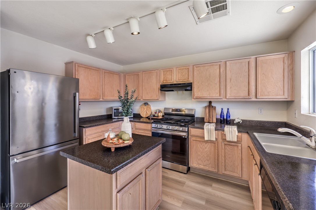 5761 Arrow Tree Street Las Vegas NV 89130