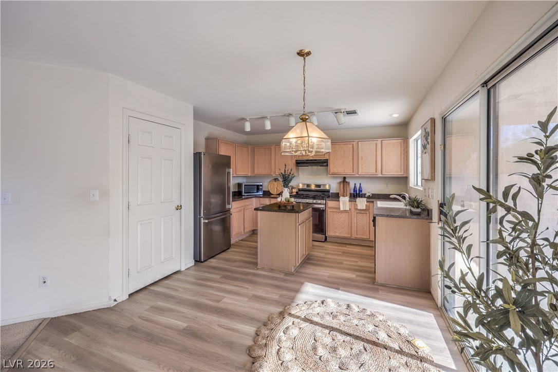 5761 Arrow Tree Street Las Vegas NV 89130