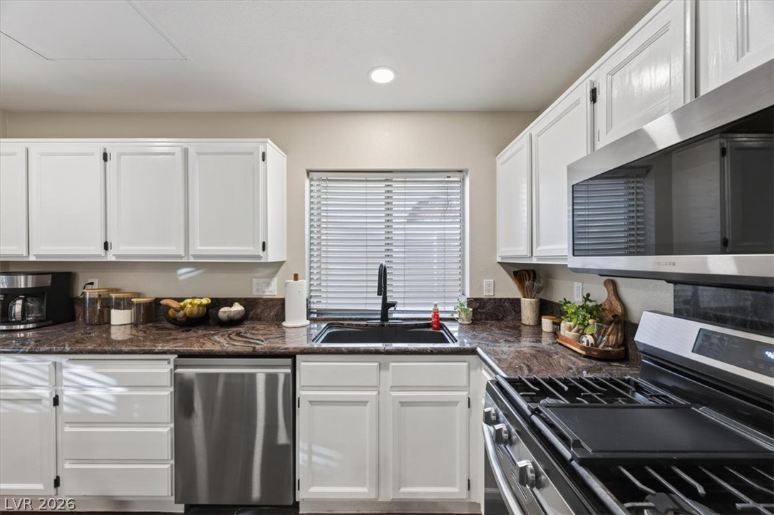 1913 April Mist Street Henderson NV 89002
