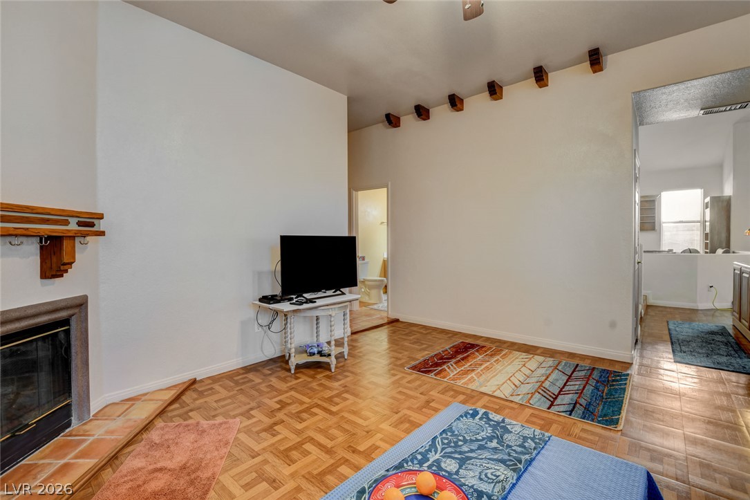 184 Adomeit Drive Henderson NV 89074