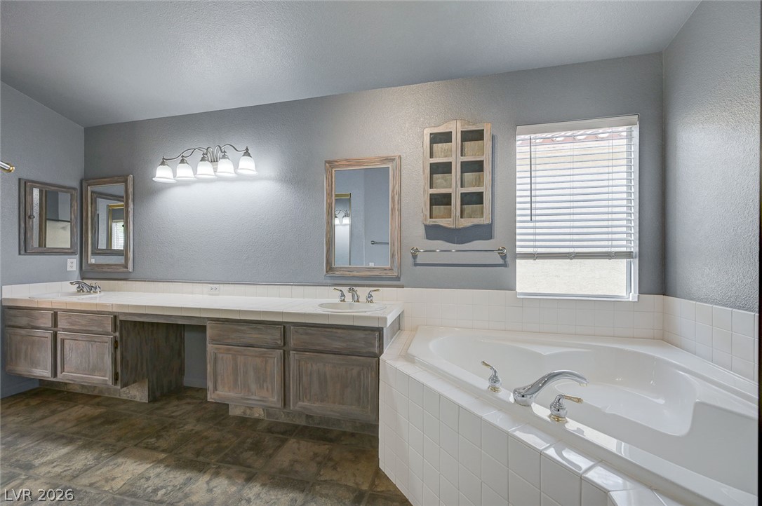 184 Adomeit Drive Henderson NV 89074