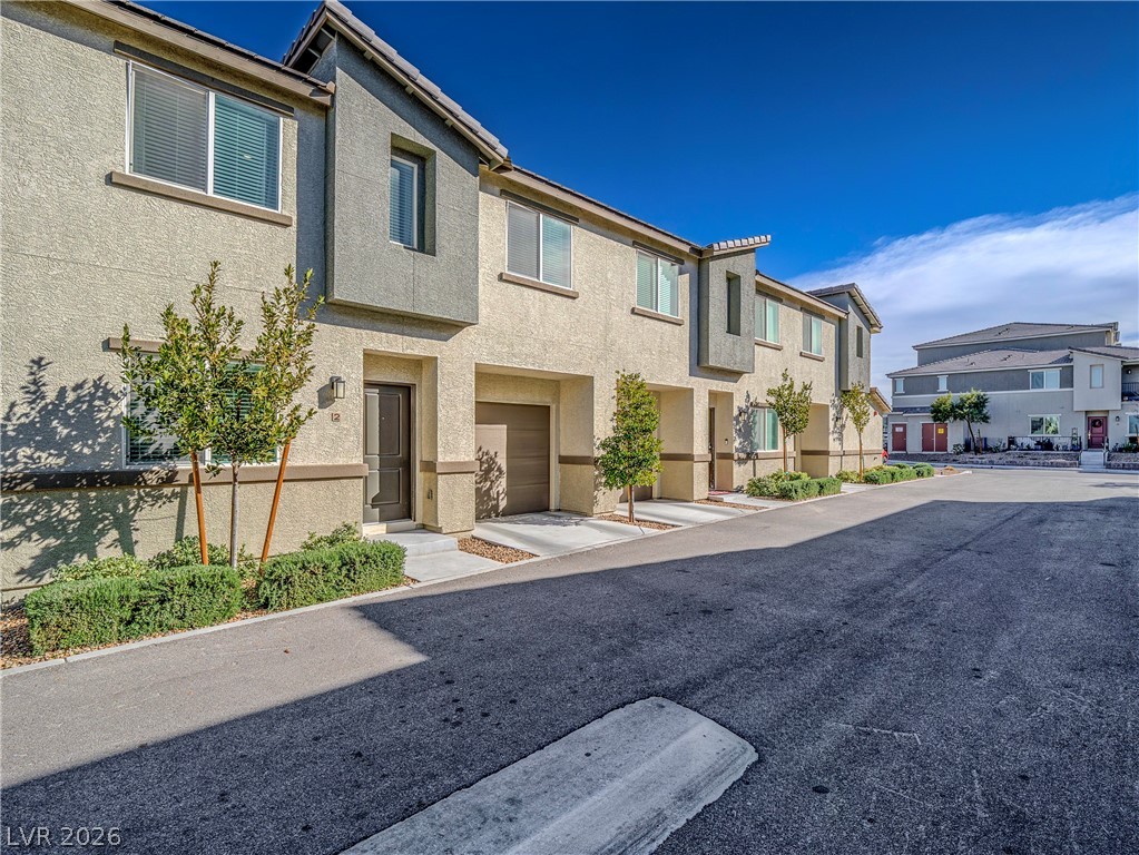 12286 Glass Desert Road 2 Las Vegas NV 89183