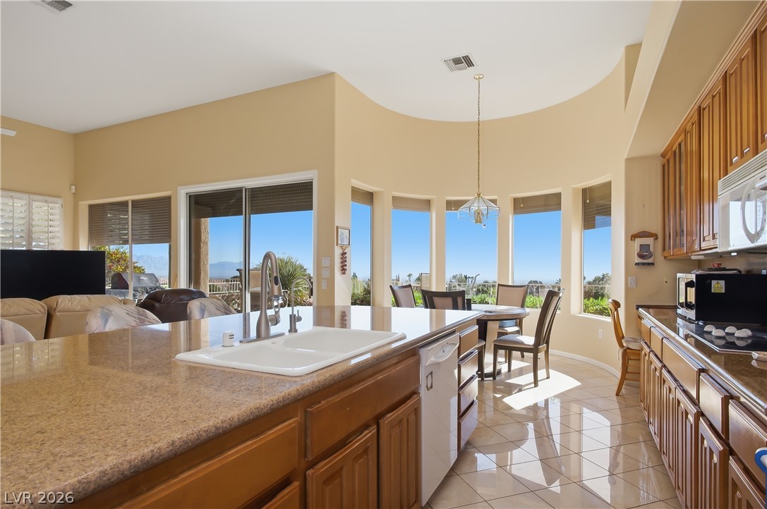 2240 Hot Oak Ridge Street Las Vegas NV 89134