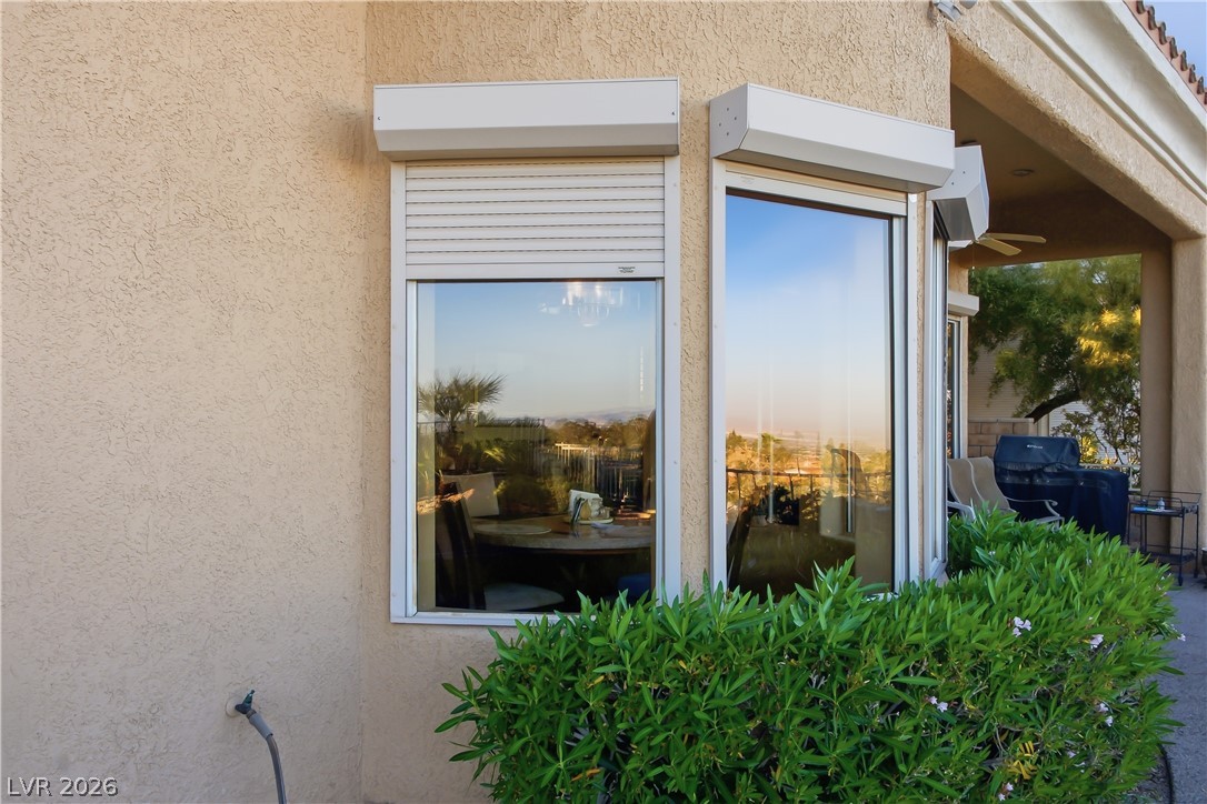 2240 Hot Oak Ridge Street Las Vegas NV 89134