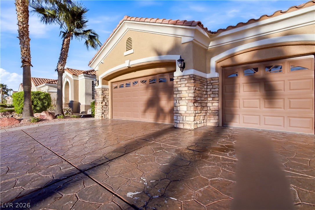 2240 Hot Oak Ridge Street Las Vegas NV 89134