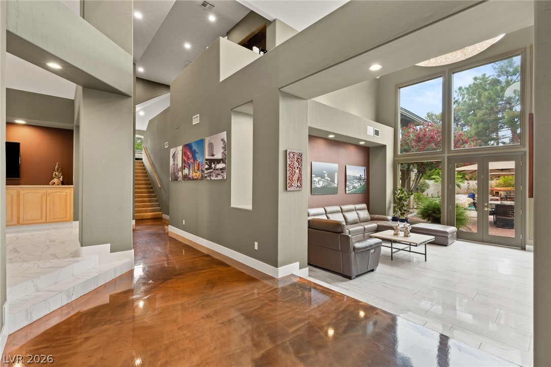 3004 Astoria Pines Circle Las Vegas NV 89107