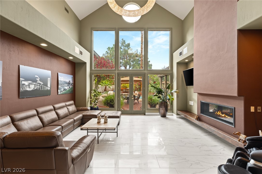 3004 Astoria Pines Circle Las Vegas NV 89107