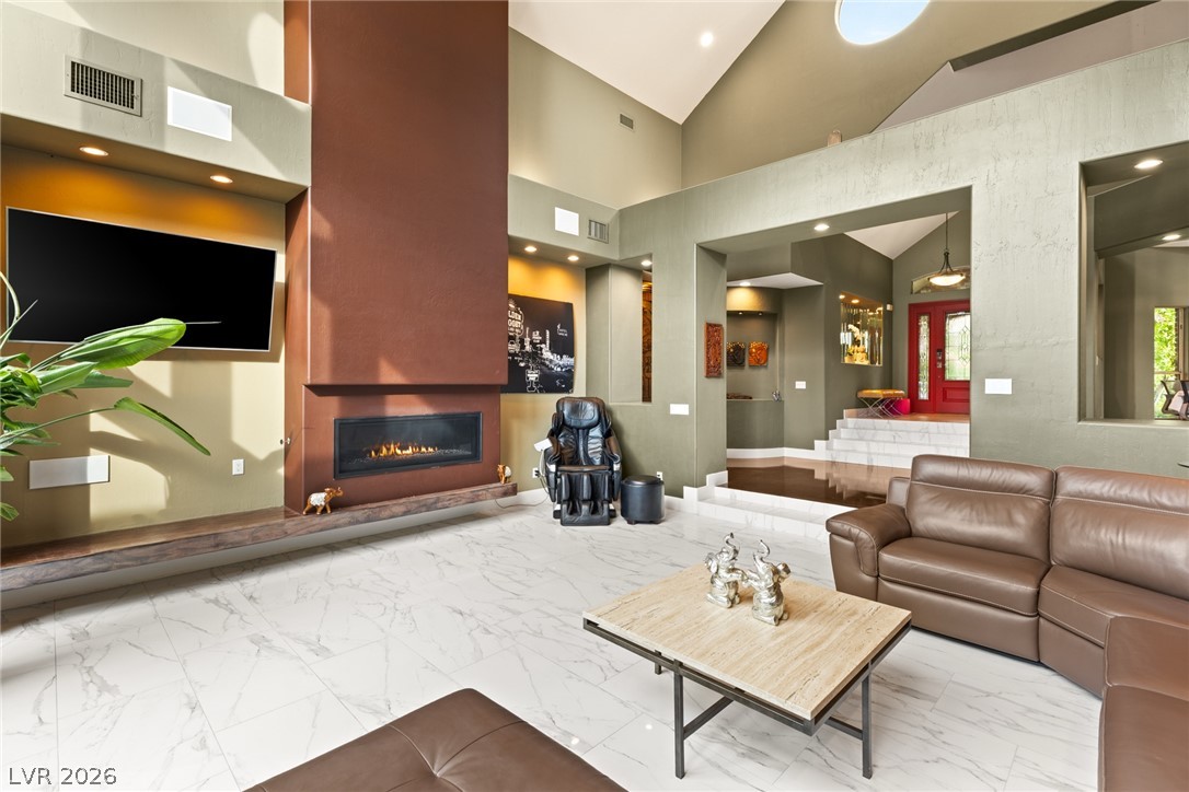 3004 Astoria Pines Circle Las Vegas NV 89107