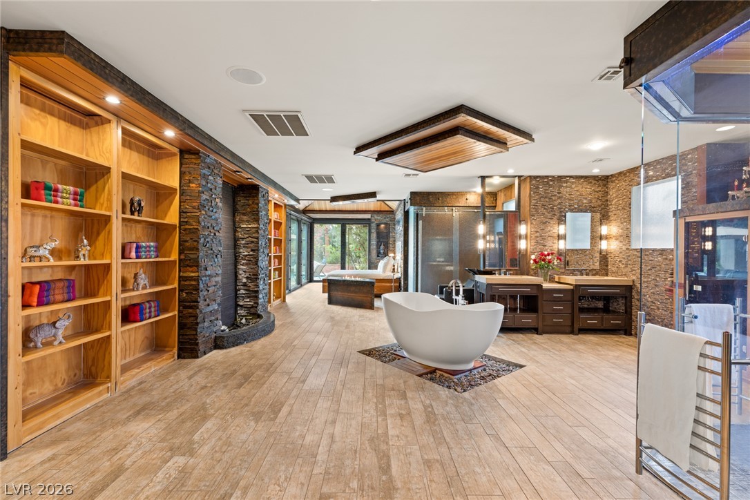 3004 Astoria Pines Circle Las Vegas NV 89107