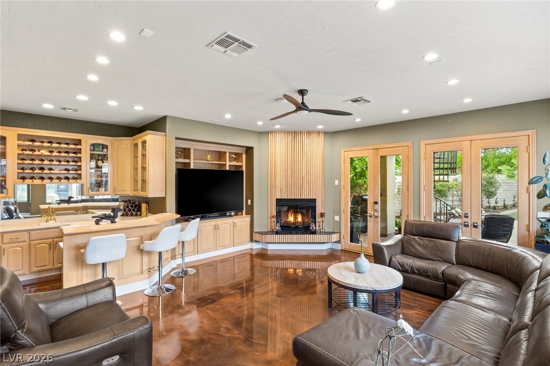 3004 Astoria Pines Circle Las Vegas NV 89107