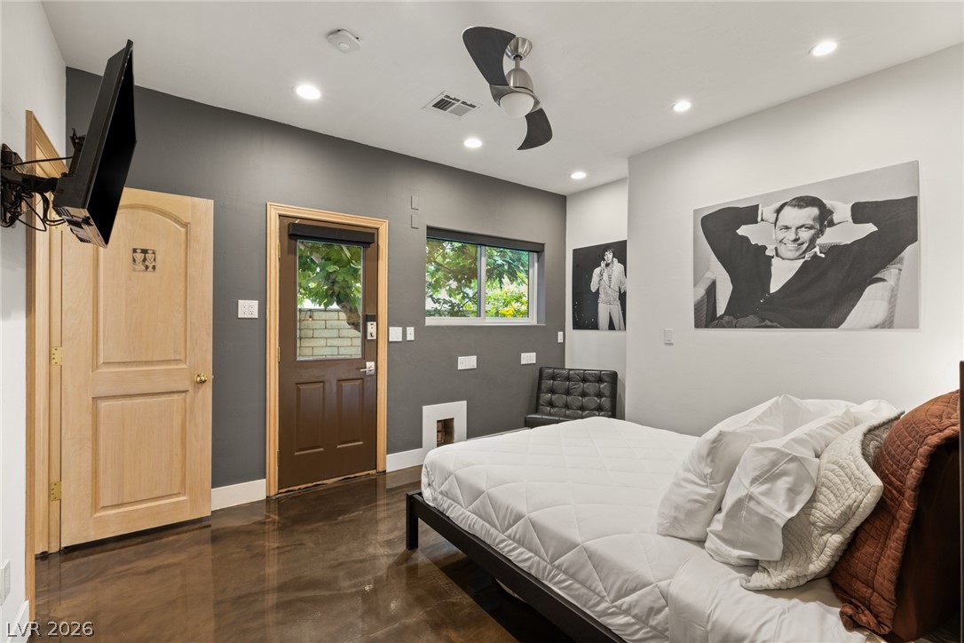 3004 Astoria Pines Circle Las Vegas NV 89107