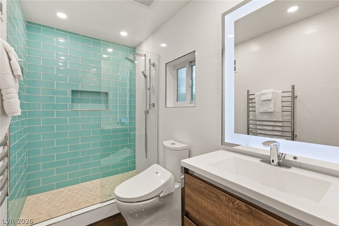 3004 Astoria Pines Circle Las Vegas NV 89107