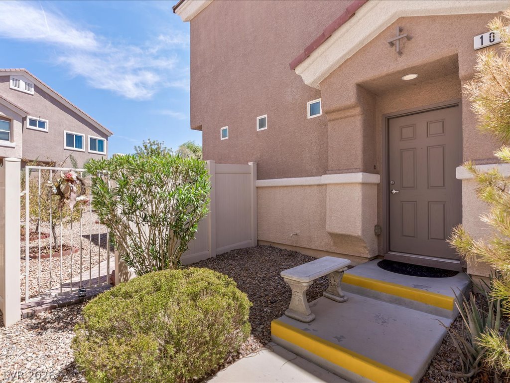 6496 Clara Bow Avenue 103 Las Vegas NV 89122