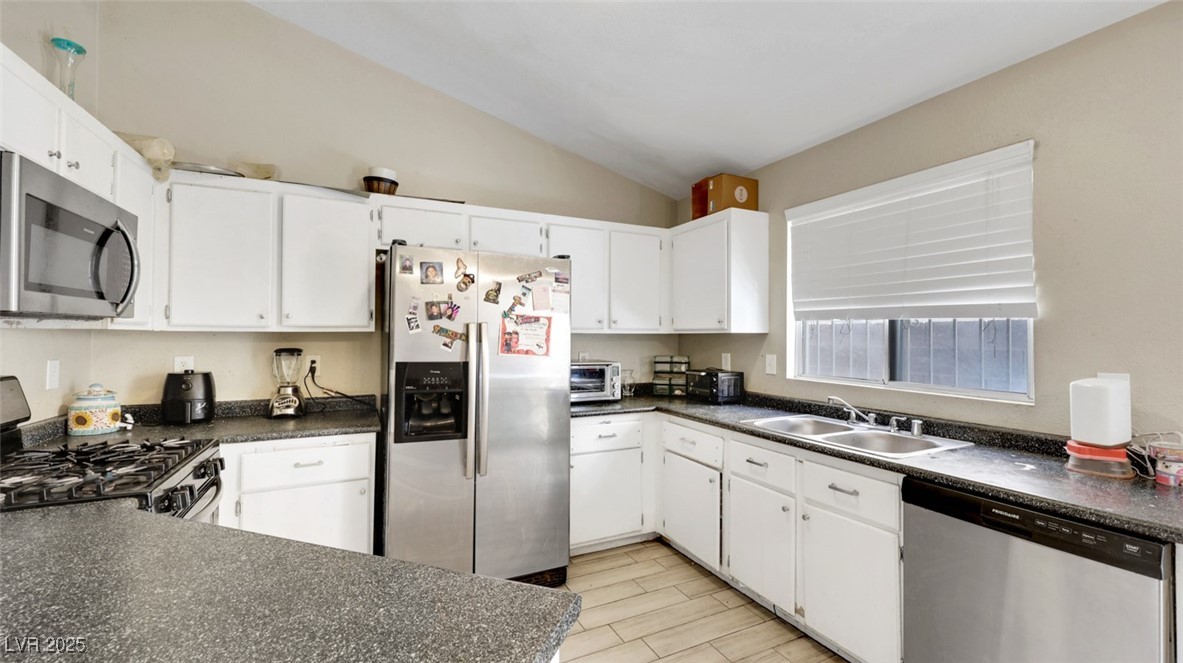 4609 Little Finch Lane Las Vegas NV 89115