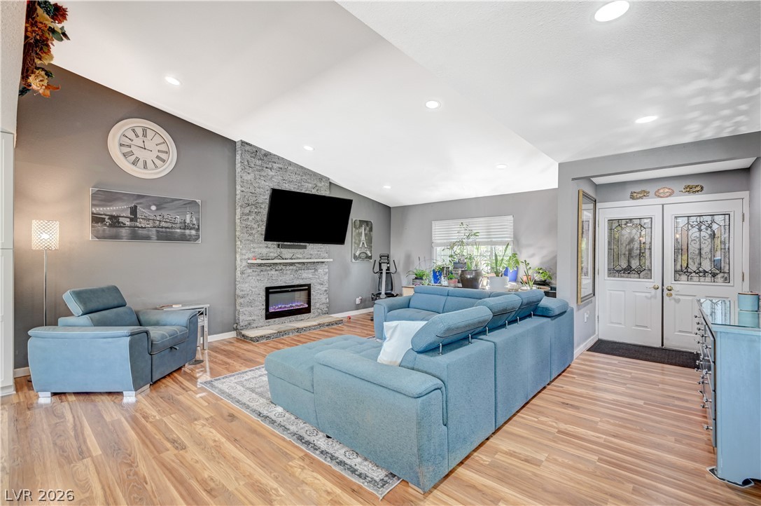 6358 Elmira Drive Las Vegas NV 89118