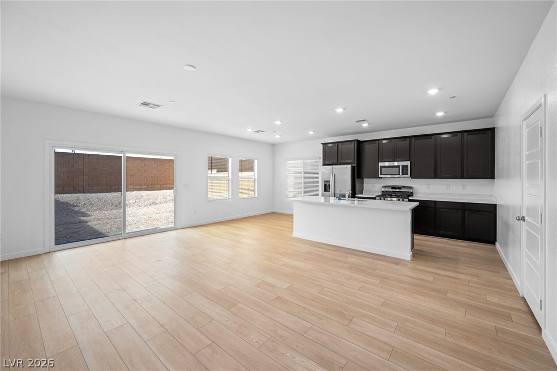 9951 Kimura Hills Avenue Las Vegas NV 89129