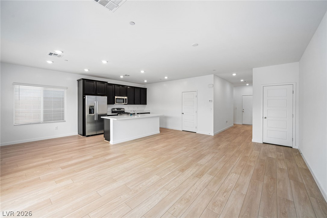 9951 Kimura Hills Avenue Las Vegas NV 89129