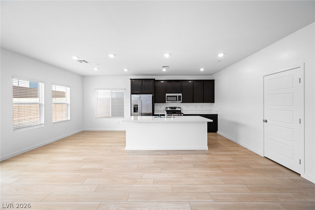 9951 Kimura Hills Avenue Las Vegas NV 89129