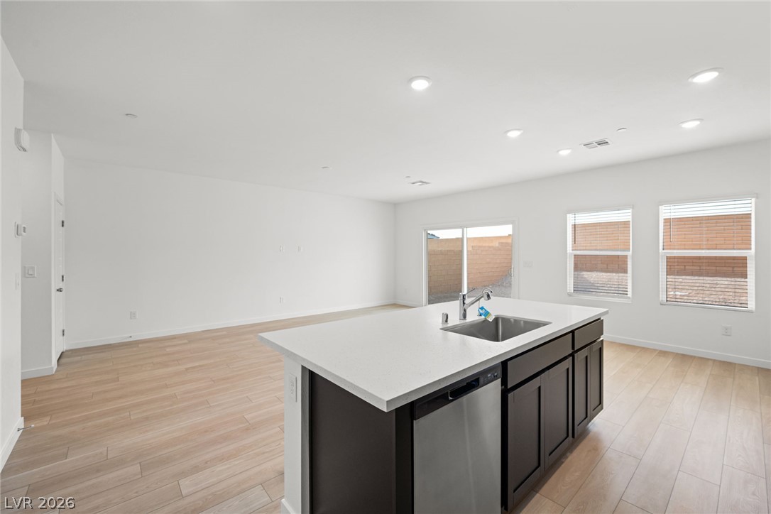 9951 Kimura Hills Avenue Las Vegas NV 89129