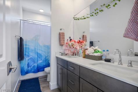 9990 Egan Valley Street Las Vegas NV 89166