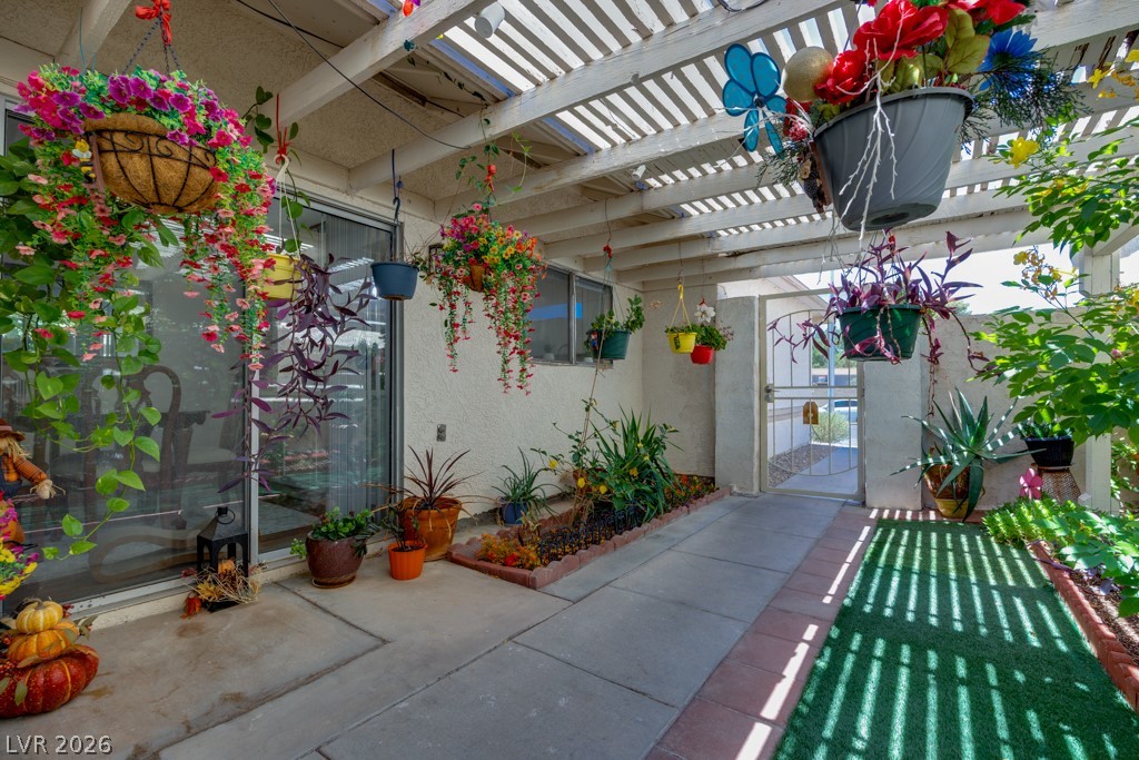 7304 Empress Drive Las Vegas NV 89147