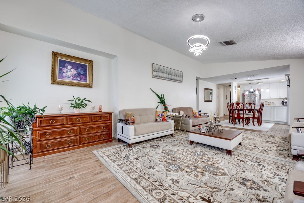 7304 Empress Drive Las Vegas NV 89147