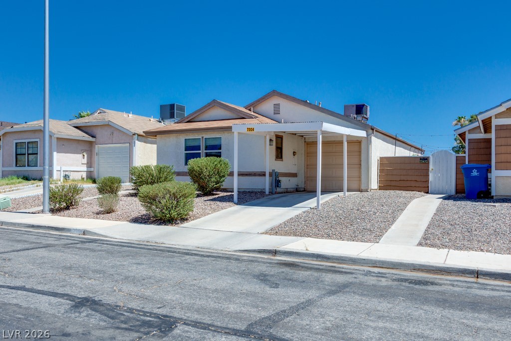 7304 Empress Drive Las Vegas NV 89147