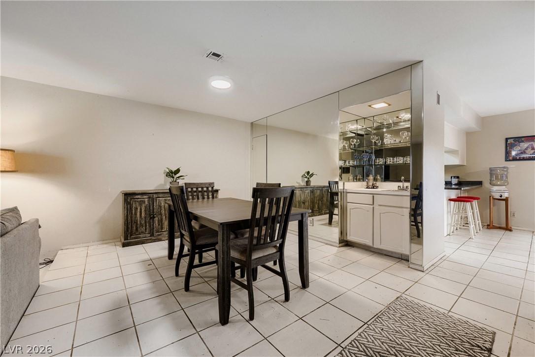 4180 Flamingo Crest Drive 3 Las Vegas NV 89121