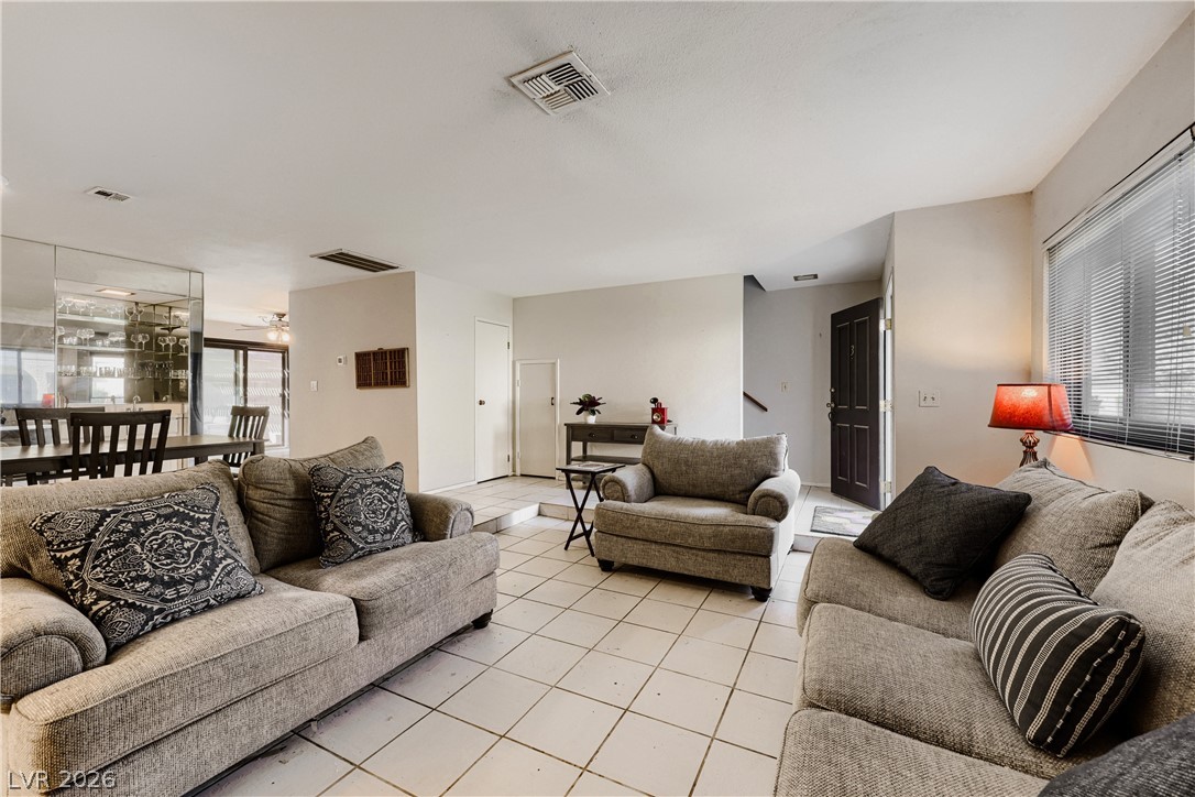 4180 Flamingo Crest Drive 3 Las Vegas NV 89121