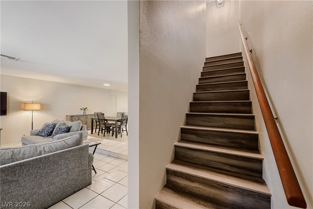 4180 Flamingo Crest Drive 3 Las Vegas NV 89121