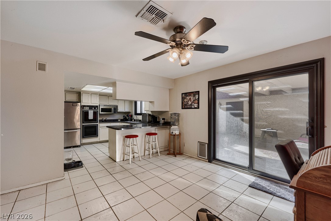 4180 Flamingo Crest Drive 3 Las Vegas NV 89121