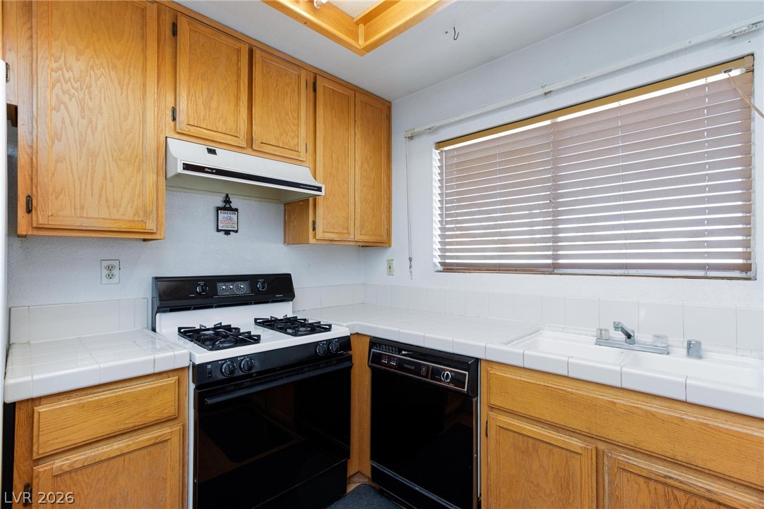 2546 Wolverton Avenue Henderson NV 89074