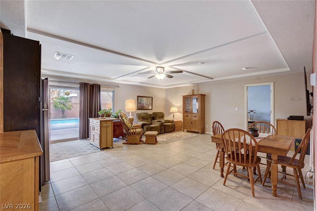 9656 Paraiso Springs Street Las Vegas NV 89139