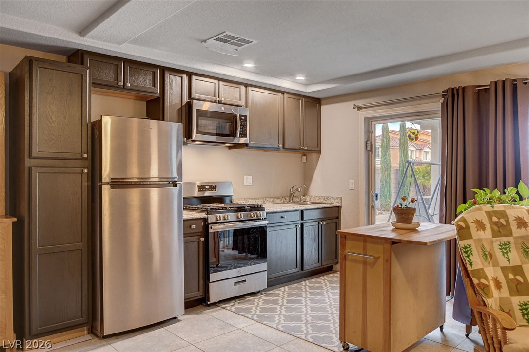 9656 Paraiso Springs Street Las Vegas NV 89139