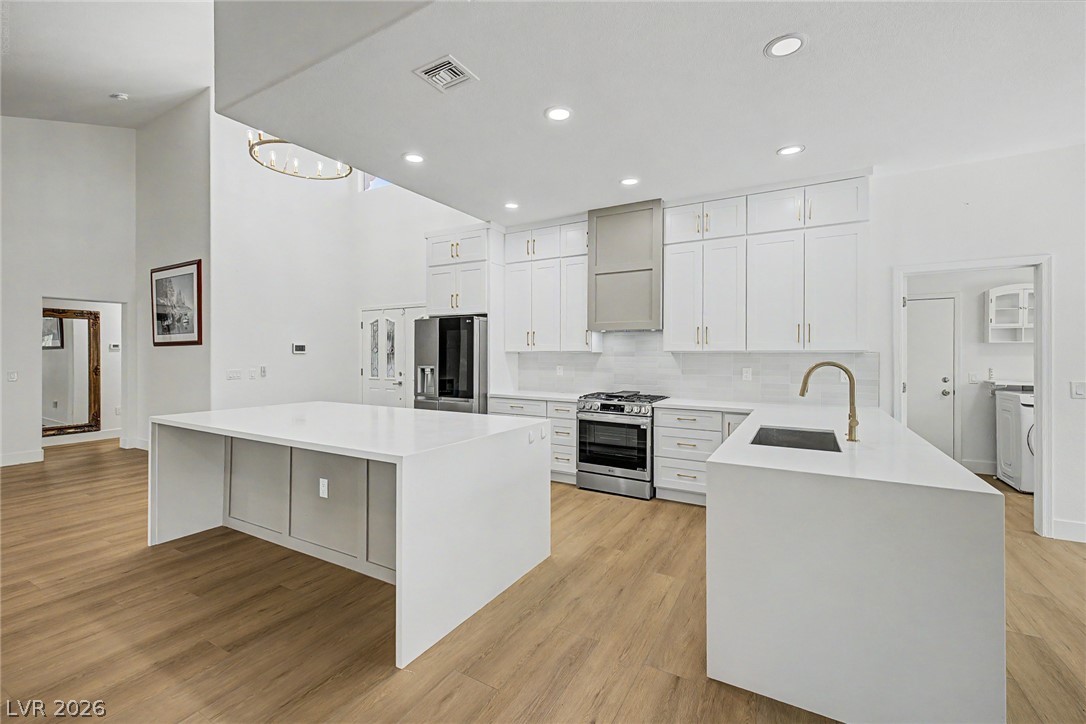 2423 Denham Drive Las Vegas NV 89134