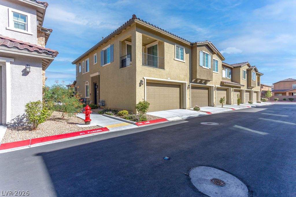 25 Barbara Lane 22 Las Vegas NV 89183