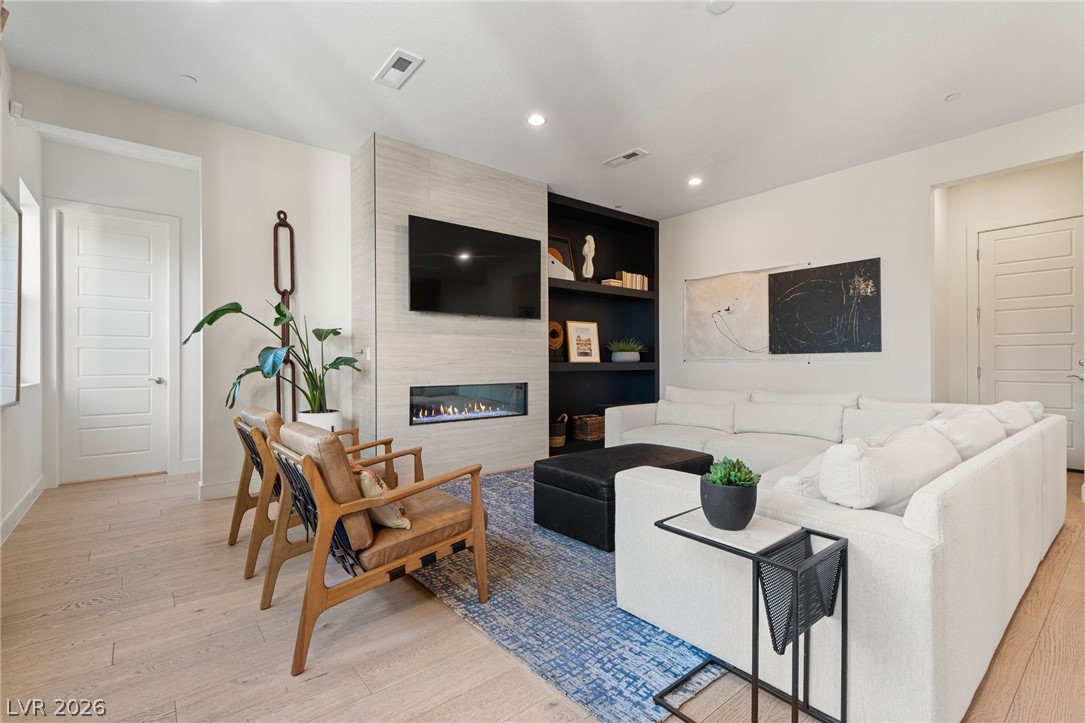 10125 Sequoia Glen Avenue Las Vegas NV 89166