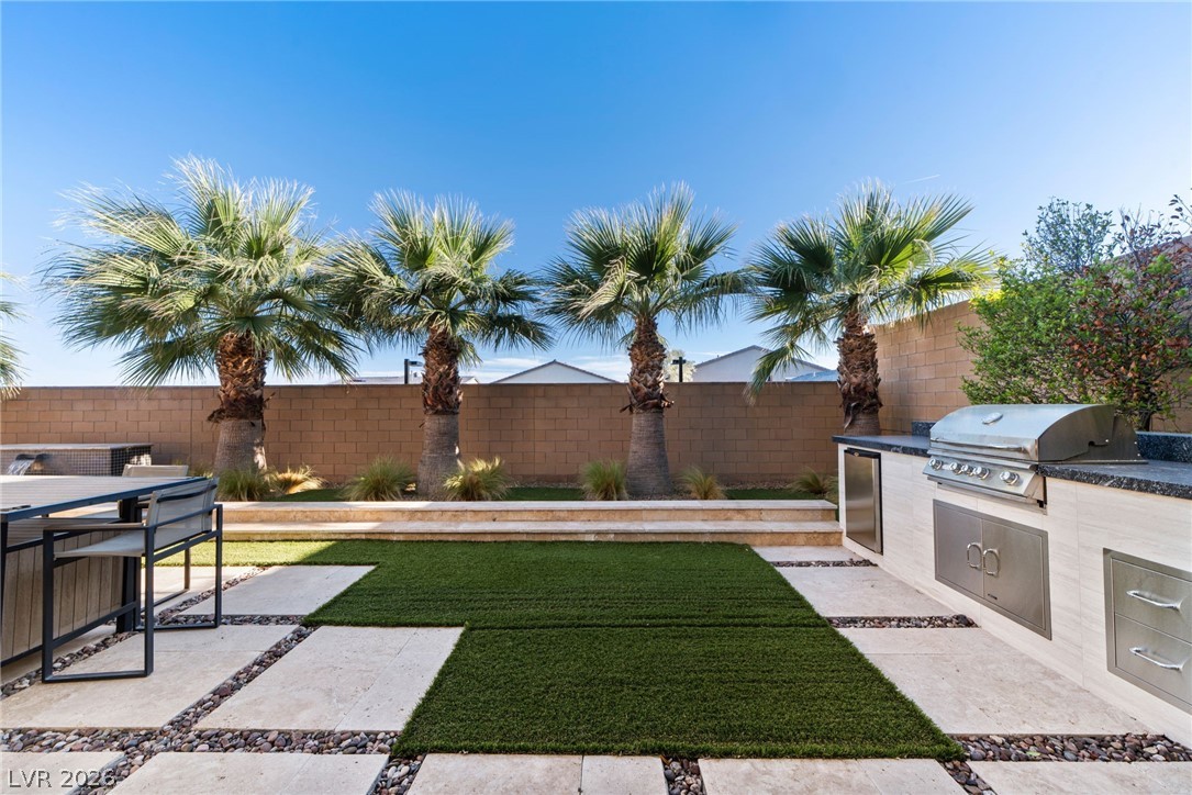 10125 Sequoia Glen Avenue Las Vegas NV 89166