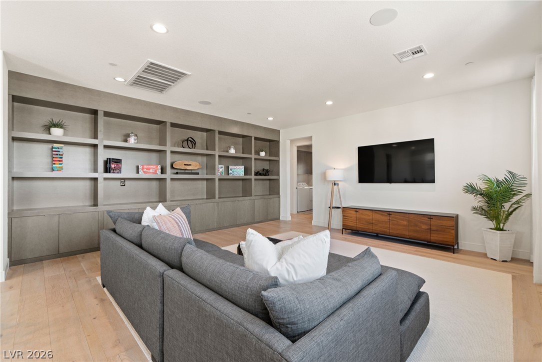 10125 Sequoia Glen Avenue Las Vegas NV 89166