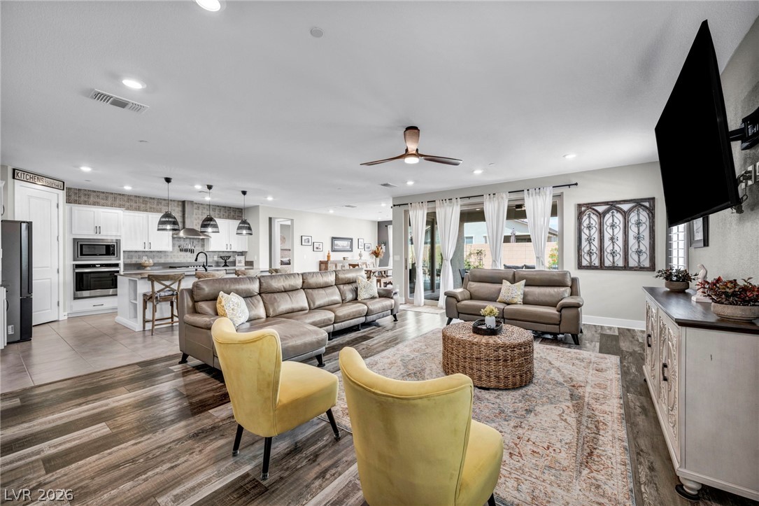 10912 Gardenova Avenue Las Vegas NV 89166