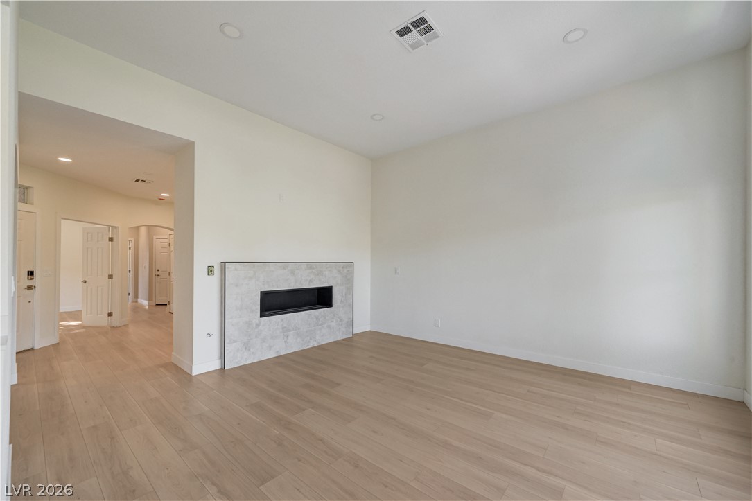 7932 Ben Hogan Drive Las Vegas NV 89149